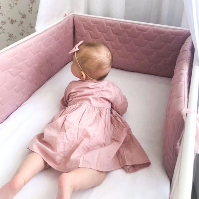 tour-de-lit-bebe-rose