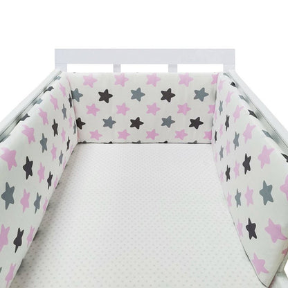 Tour de lit bébé étoilé