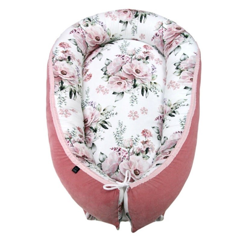 nid bébé pivoine